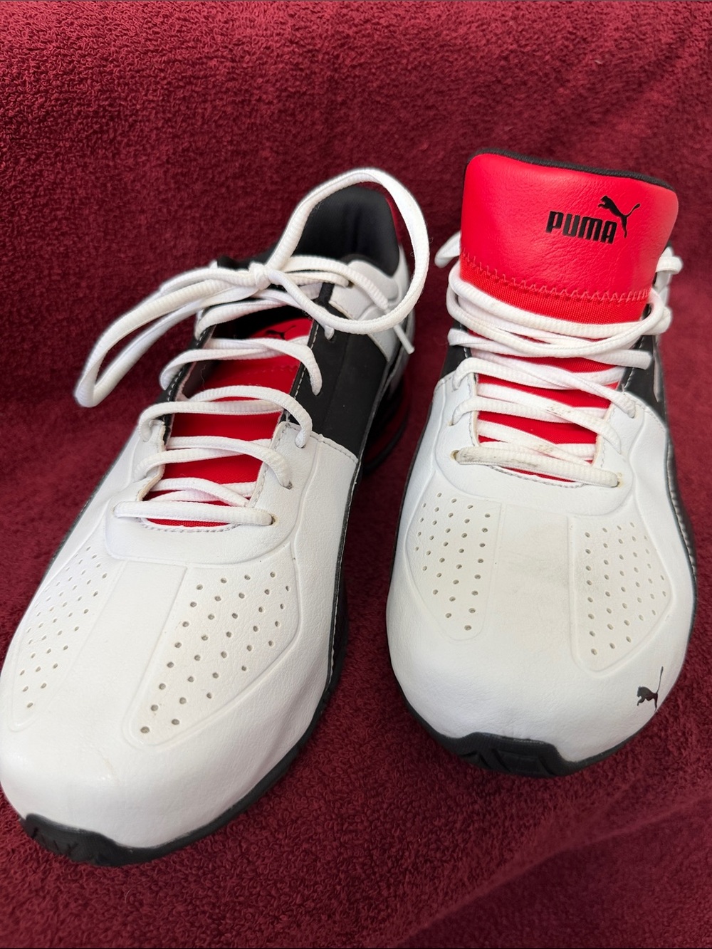 Puma White Black and Red Low-Top Sneakers